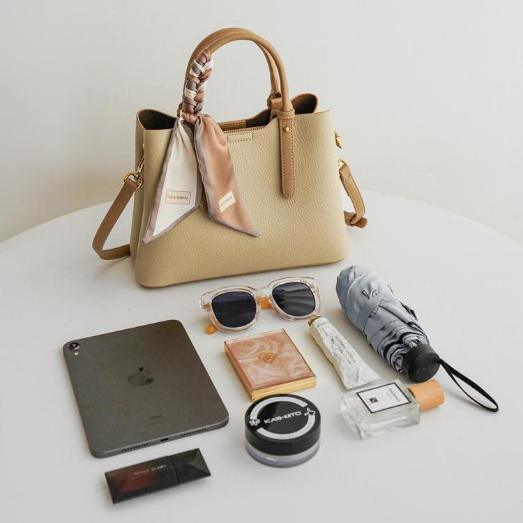 Aurelia Arc Tote Bag DW24