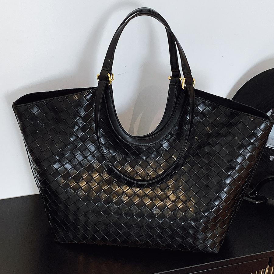 Celeste Black Woven Tote Bag MT30