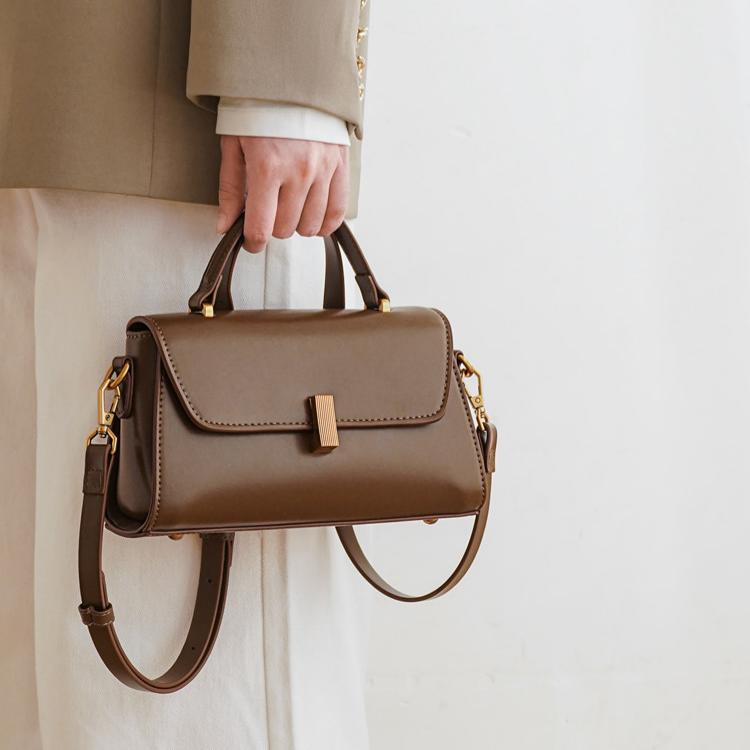 Celeste Scarf Shoulder Bag CW12