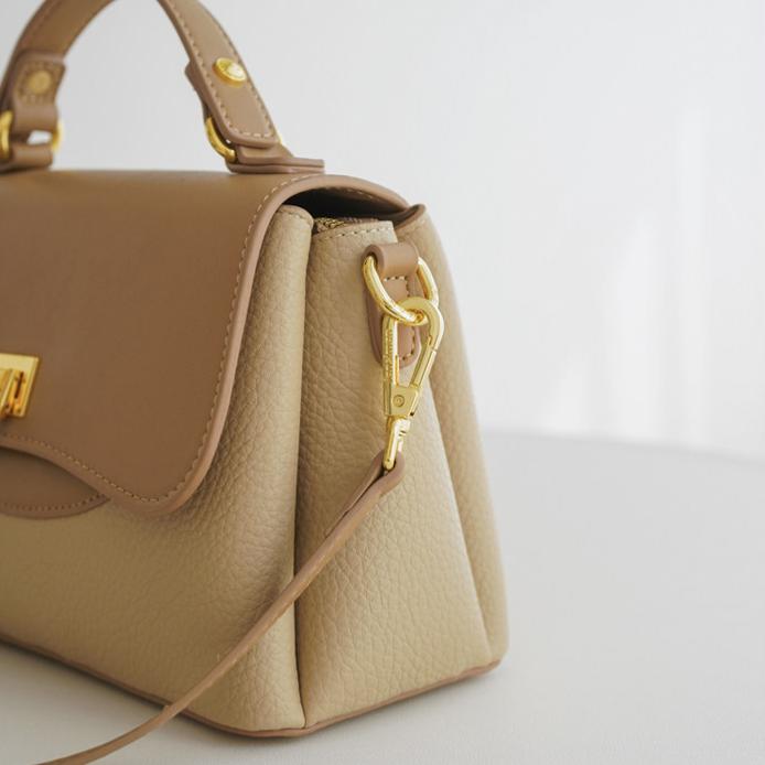 Elara Pebbled Leather Top Handle Satchel WQ32
