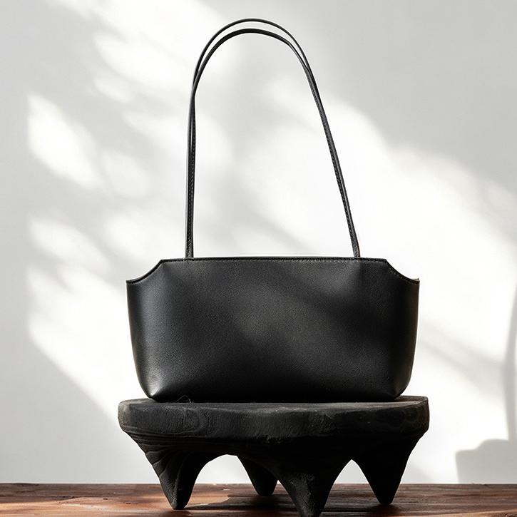 Elise Leather East-West Shoulder Bag ES23
