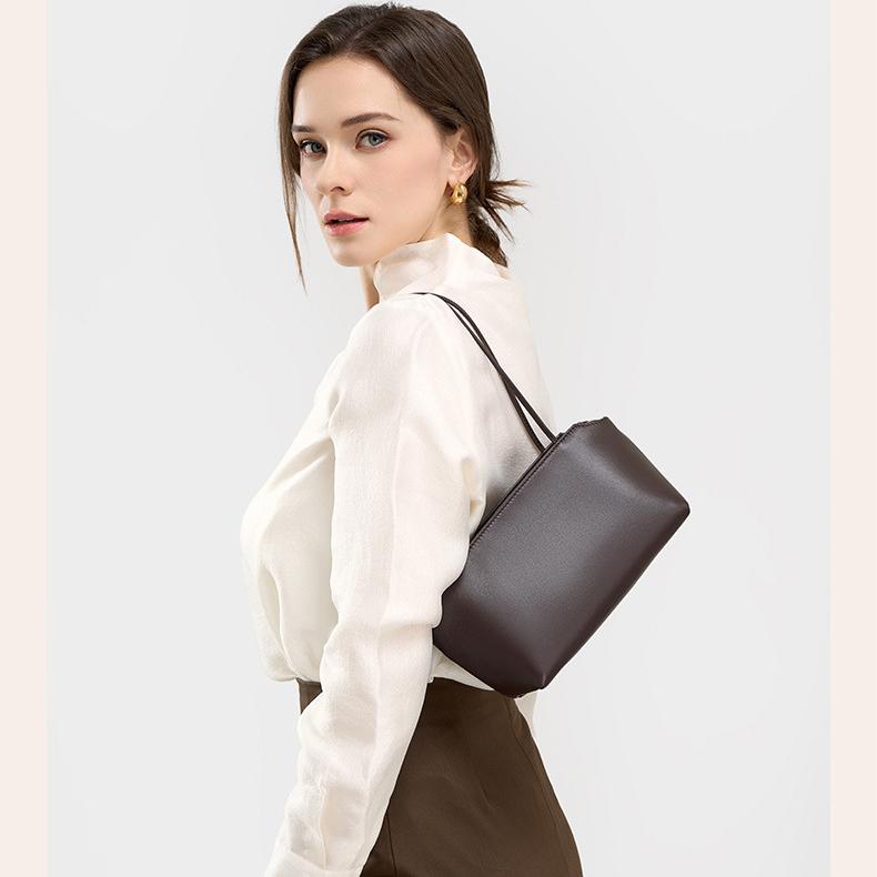 Elise Leather East-West Shoulder Bag ES23