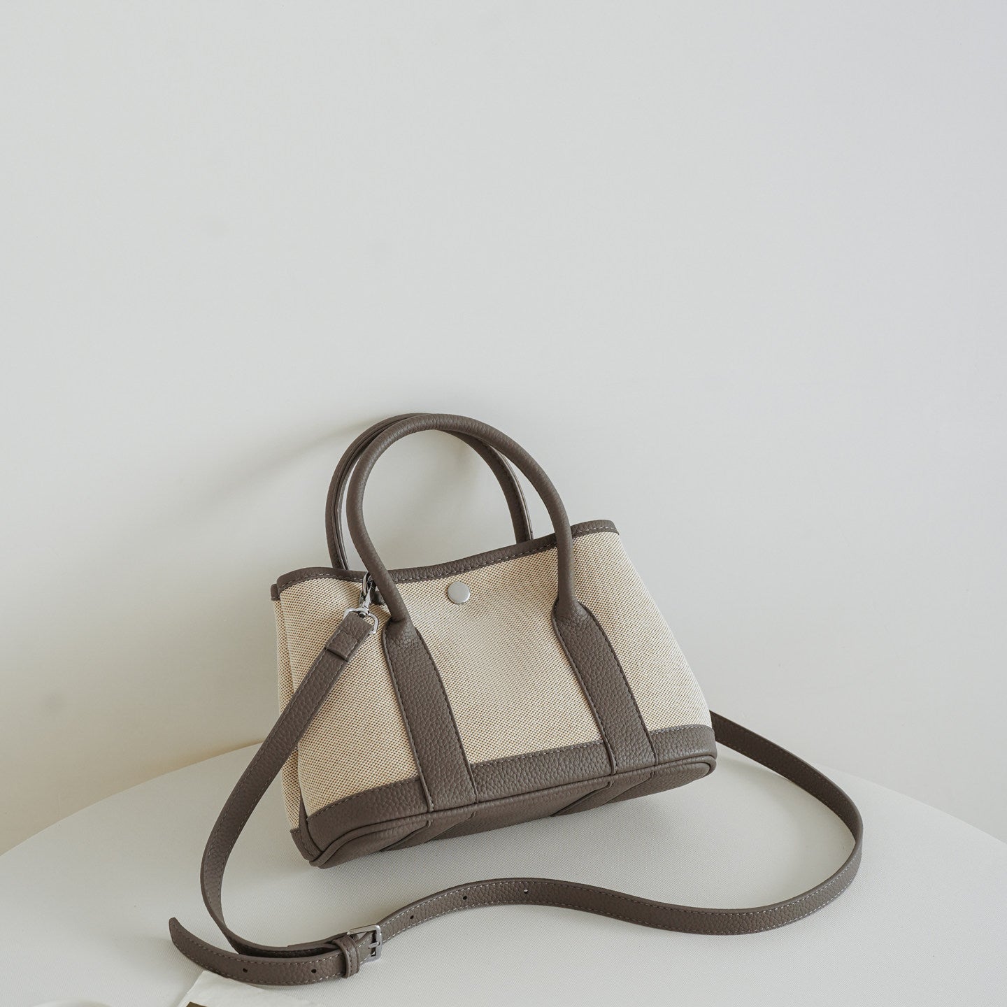 Garden Tote in Canvas and Pebbled Leather DW40