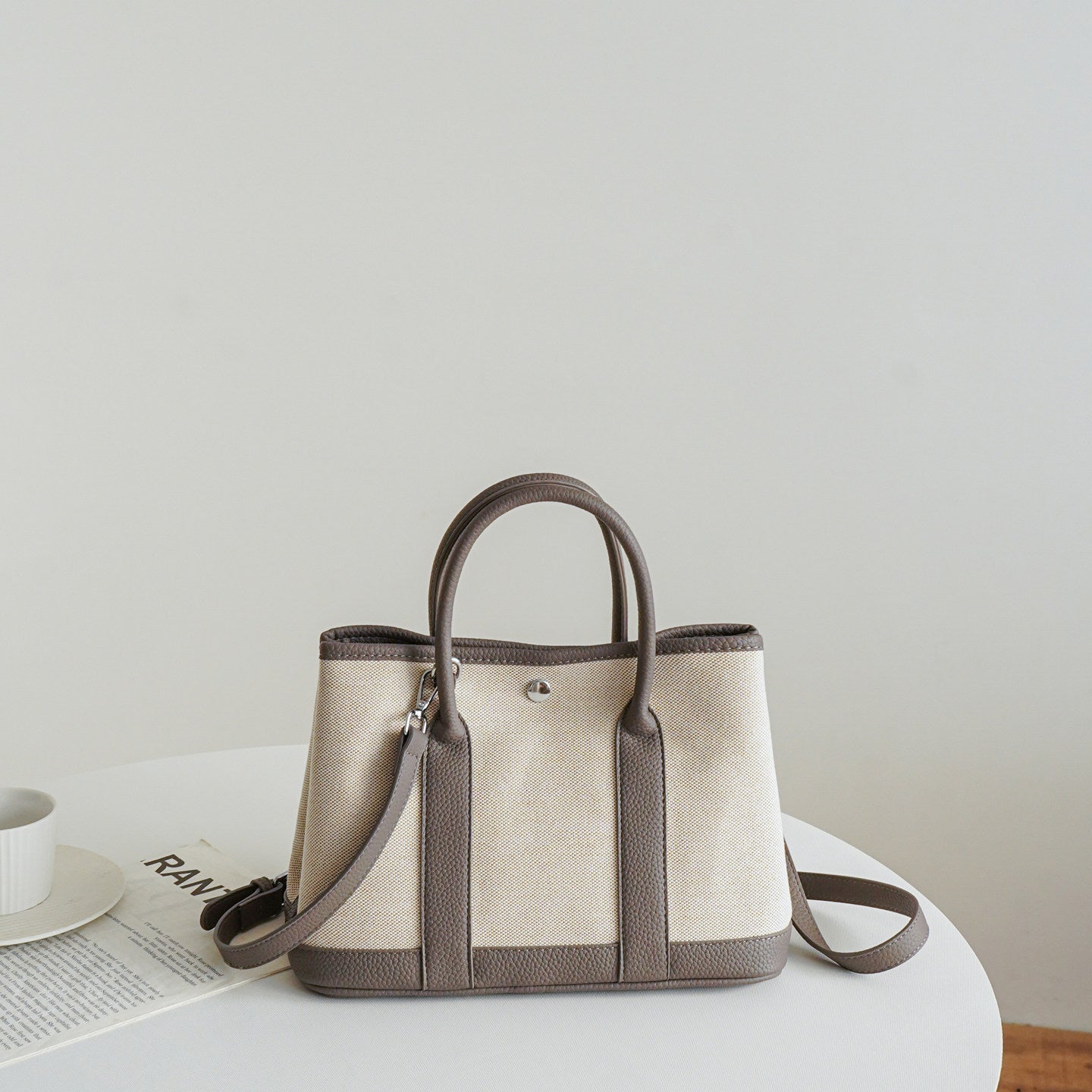 Garden Tote in Canvas and Pebbled Leather DW40