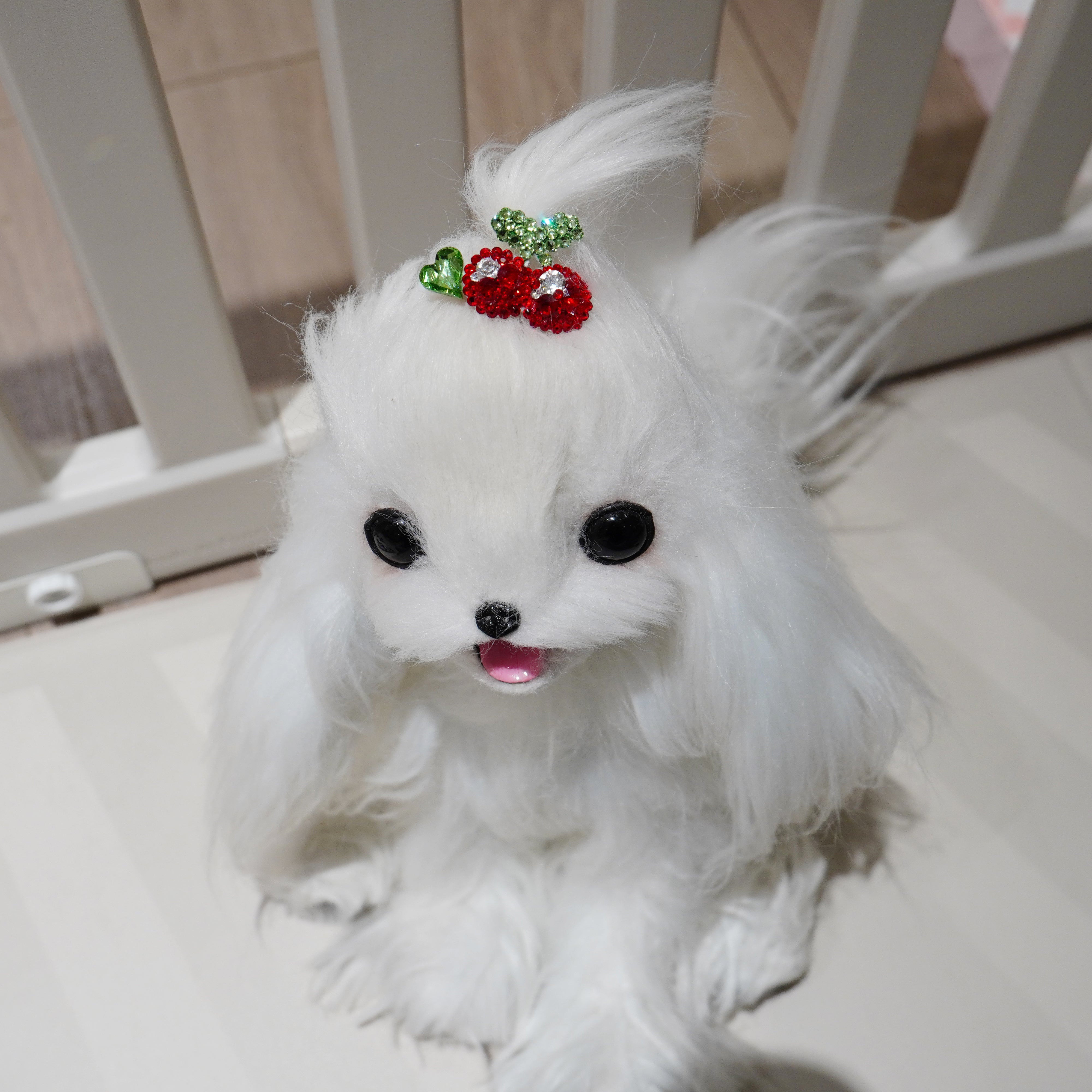 Lunapaw Heart Cherry Luxe Crystal Top Clip TP14