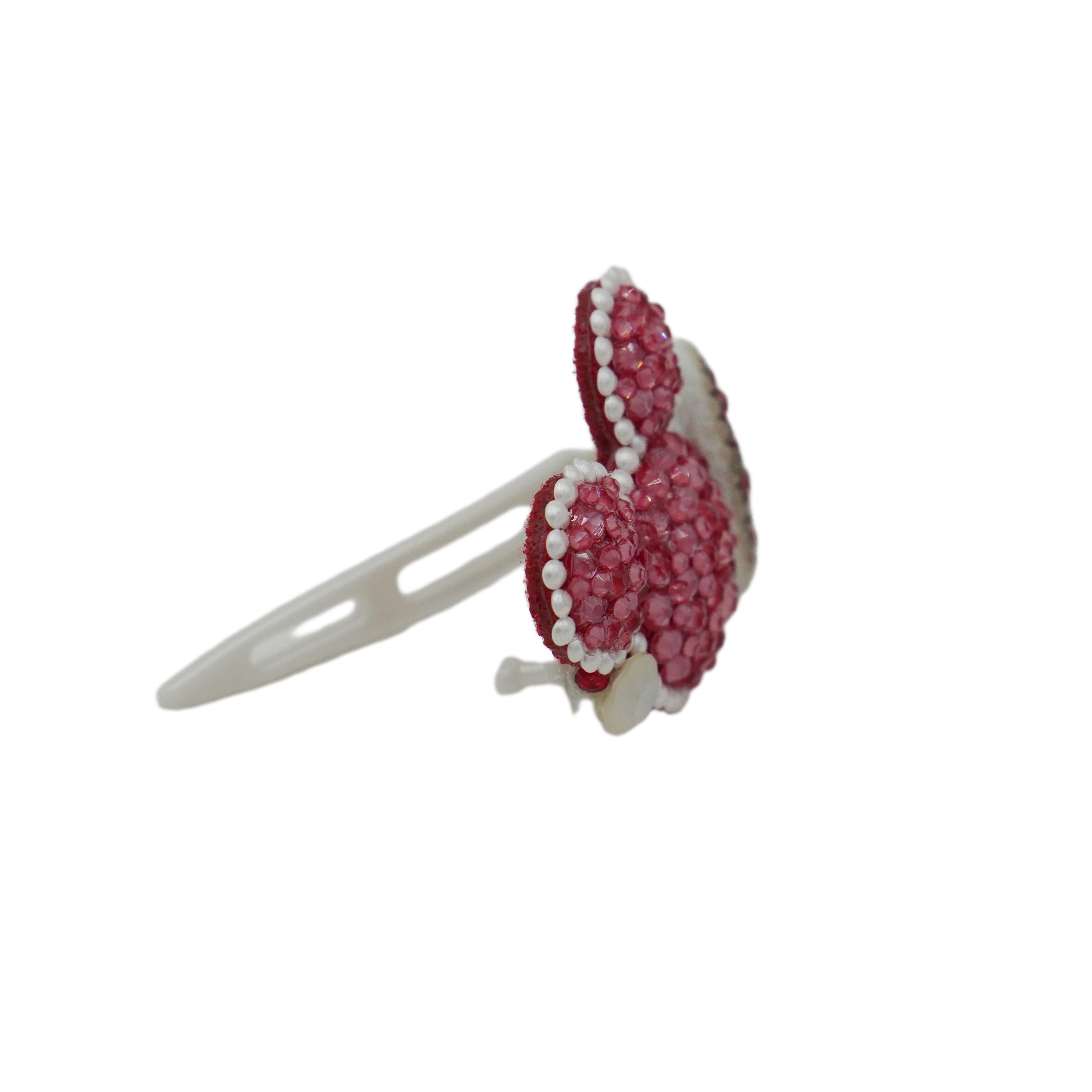 Lunapaw Mocha Bead Mickey Heart Luxury Crystal Top Clip TP22