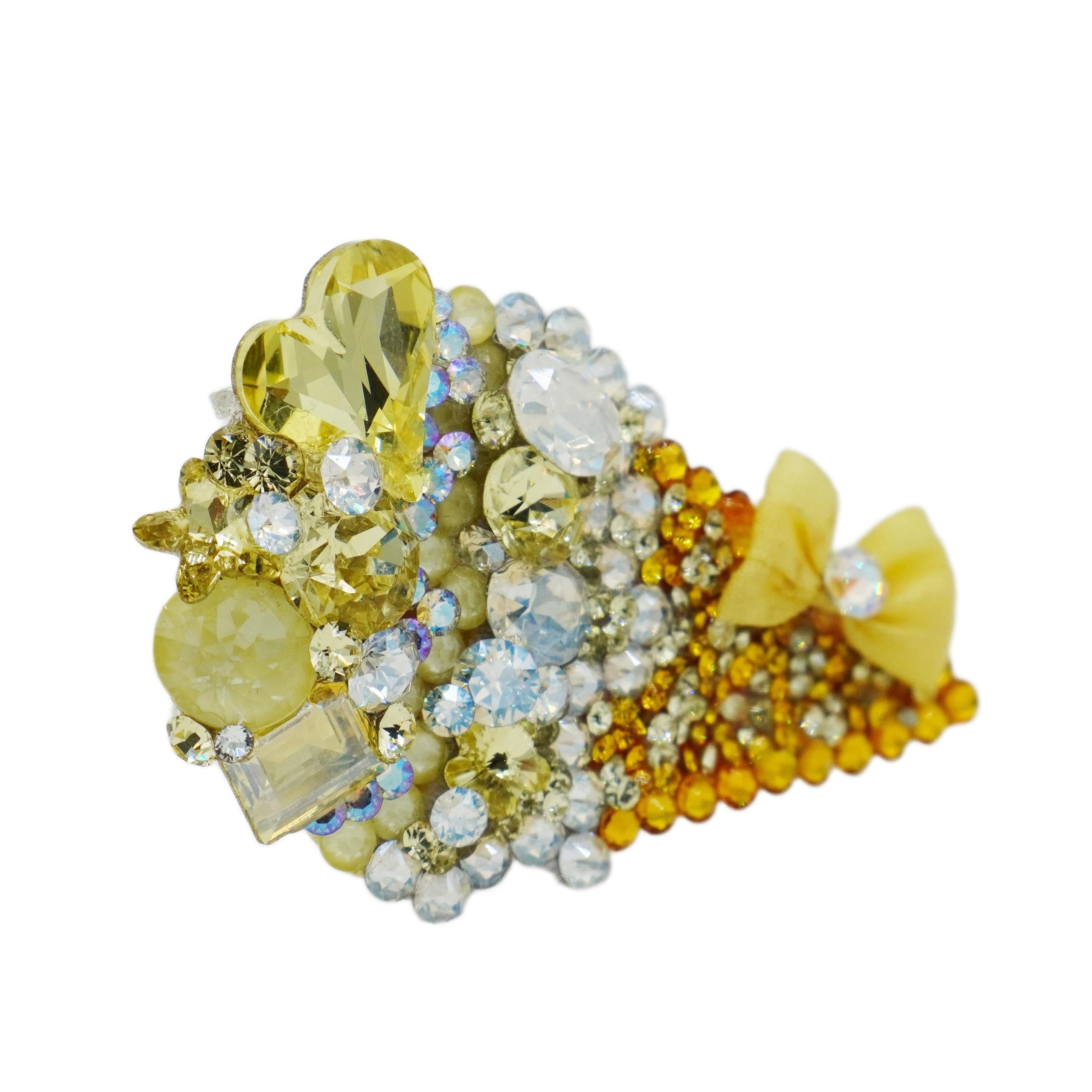 Lunapaw Rock Candy Heart Ice Cream Cone Luxury Crystal Top Clip TP30