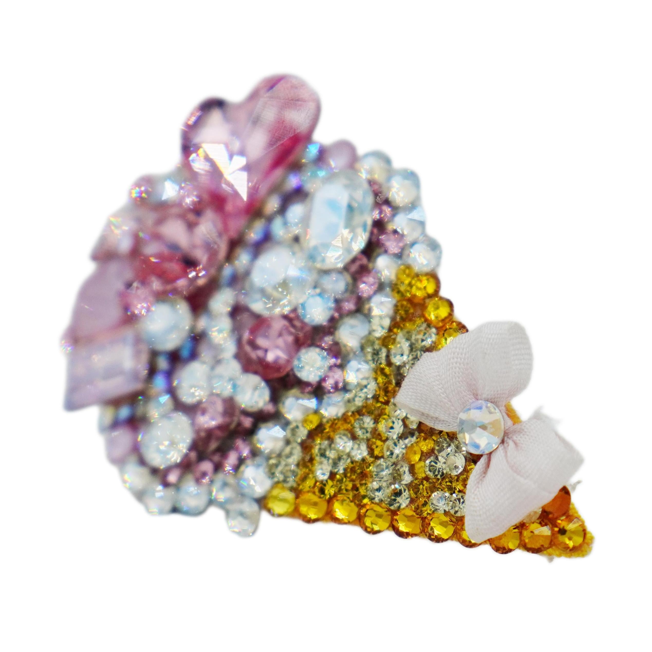Lunapaw Rock Candy Heart Ice Cream Cone Luxury Crystal Top Clip TP30