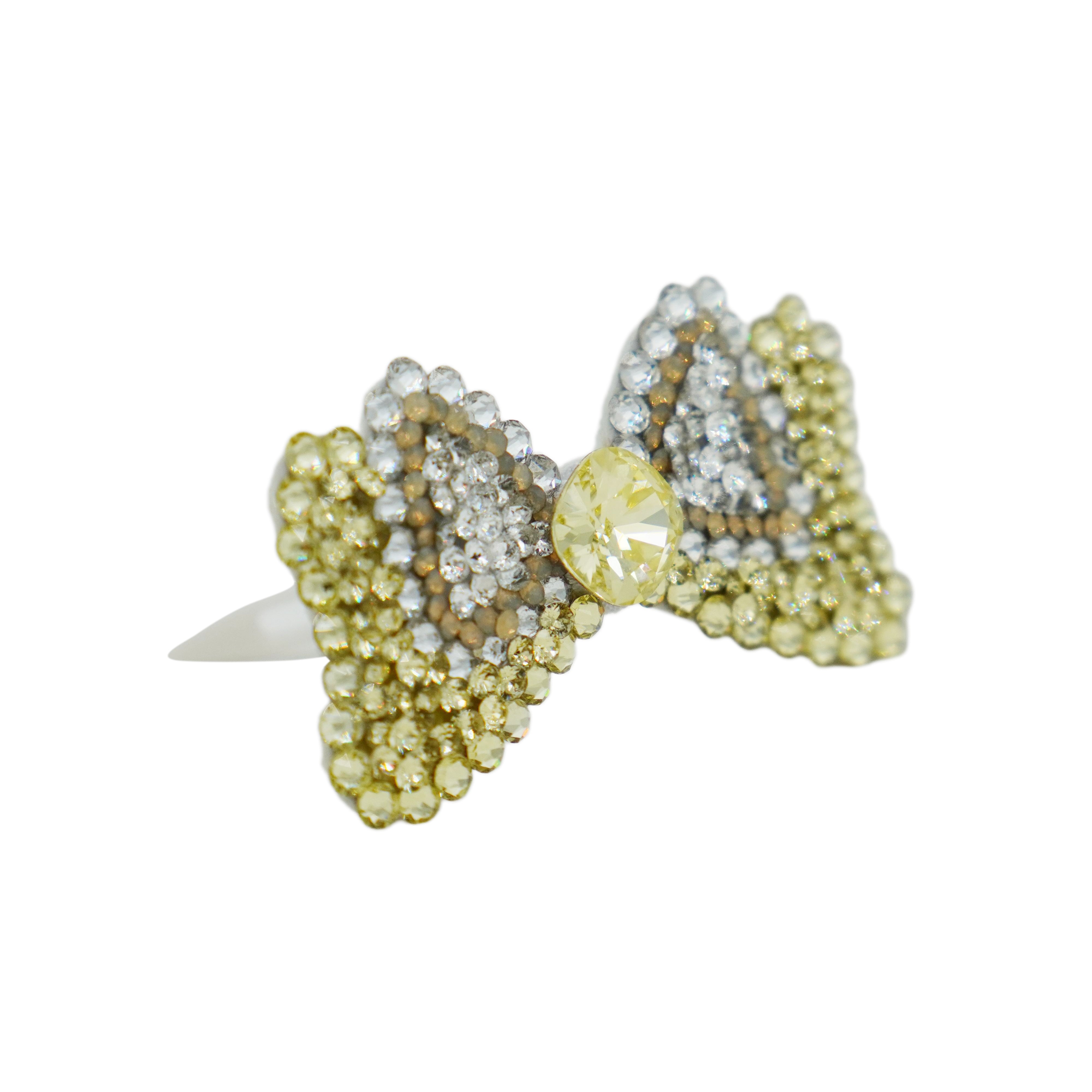 Lunapaw Structured Minnie Bow Luxury Crystal Top Clip TP19