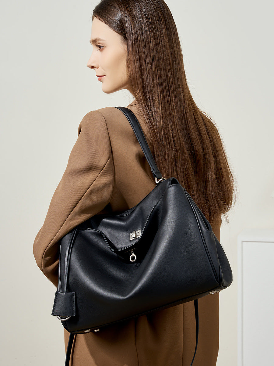 Margot Soft-Grain Leather Slouch Shoulder Bag MG35