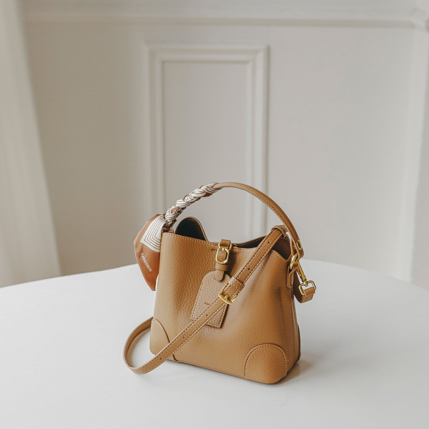 Marielle Pebbled Bucket Bag CJ304