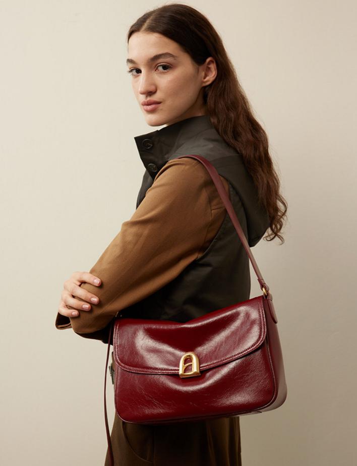 Marlowe Vintage Leather Shoulder Bag HU071