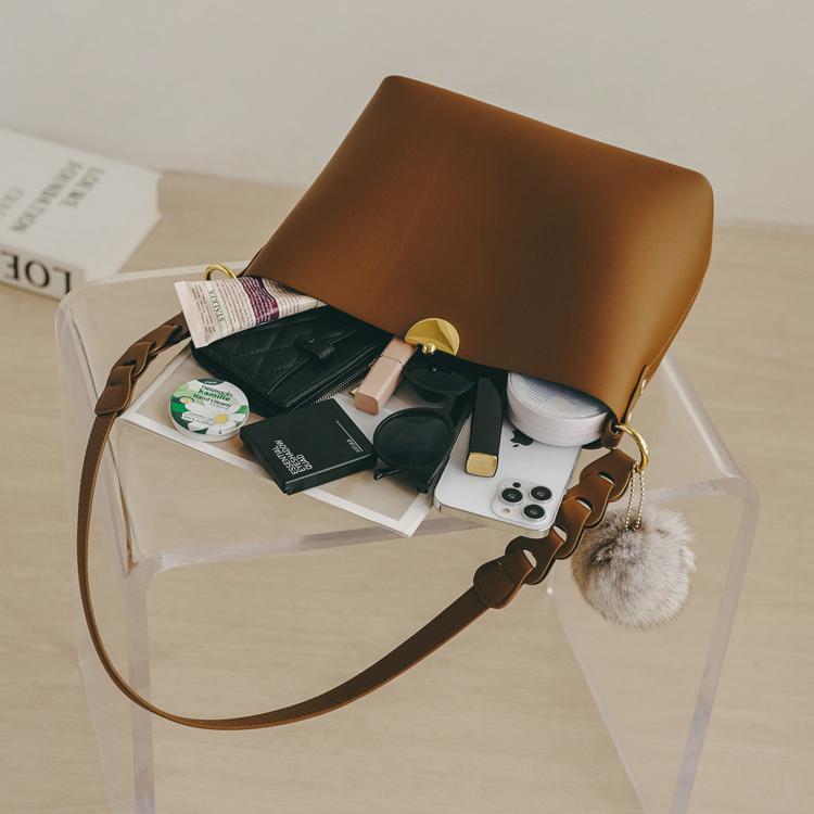 Noëlle Braided-Strap Vegan Leather Shoulder Bag NO26