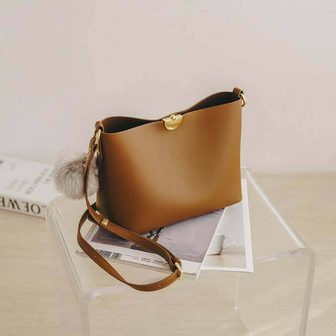 Noëlle Braided-Strap Vegan Leather Shoulder Bag NO26