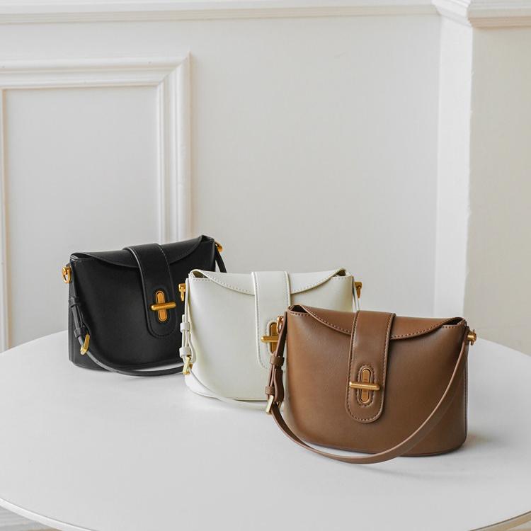 Noelle Soft Leather Shoulder Bag NB46