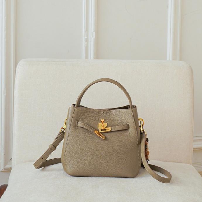 Noir Belle Mini Bucket Bag HU006