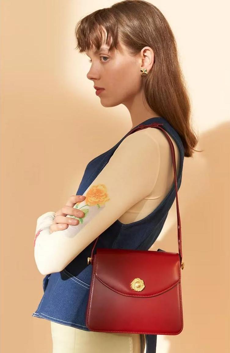 Rose Isle Sugar Cube Shoulder Bag MF937