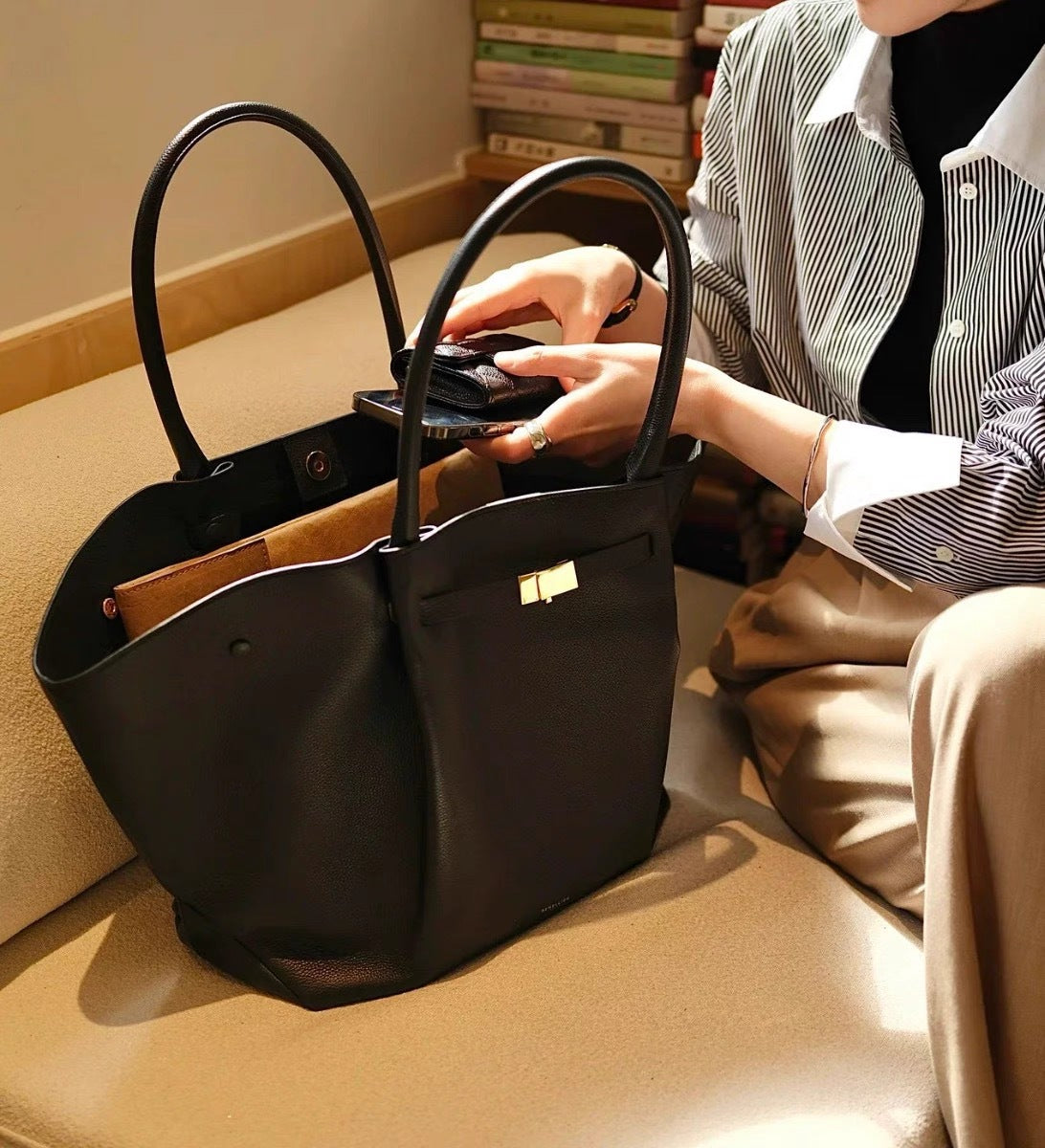 Vivienne Full-Grain Leather Large Tote Bag LT57