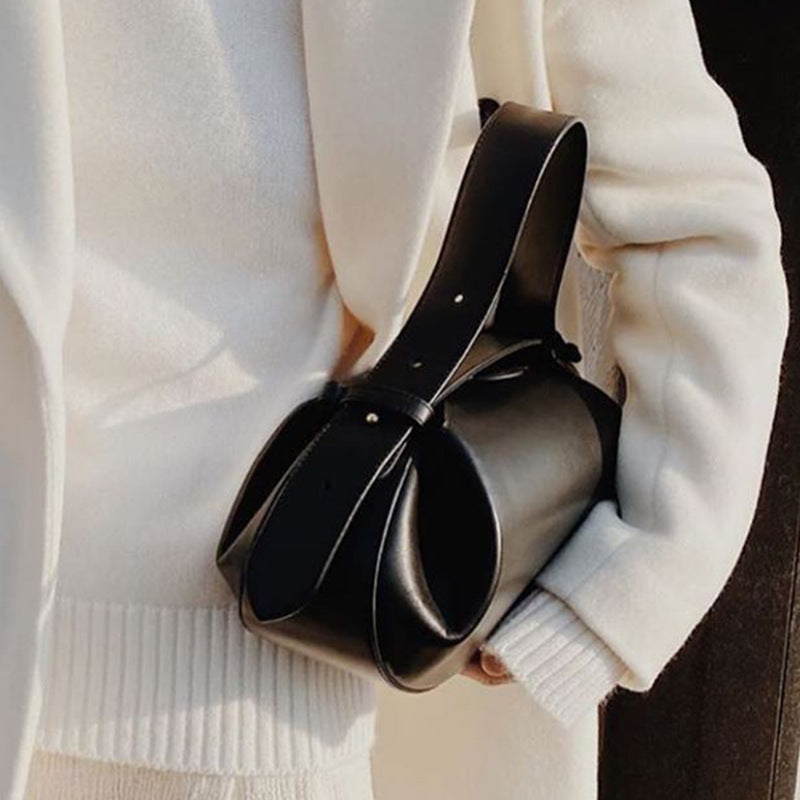 Solenne Sculpted Handle Bag RT56
