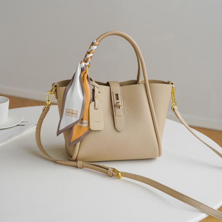 Amélie Soft-Grain Top Handle Bag BL42