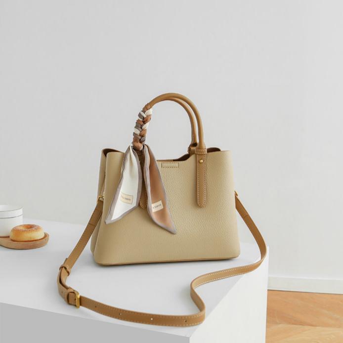 Aurelia Arc Tote Bag DW24