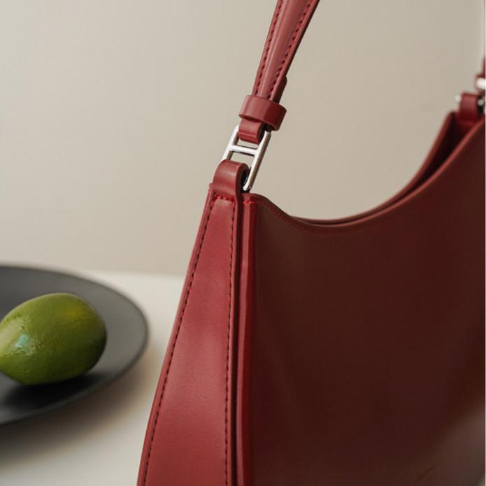 Cognac Arc Shoulder Bag MF360