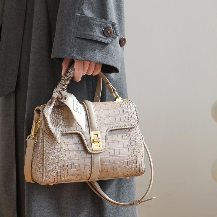 Croc-Embossed Structured Boston Crossbody Bag DW17