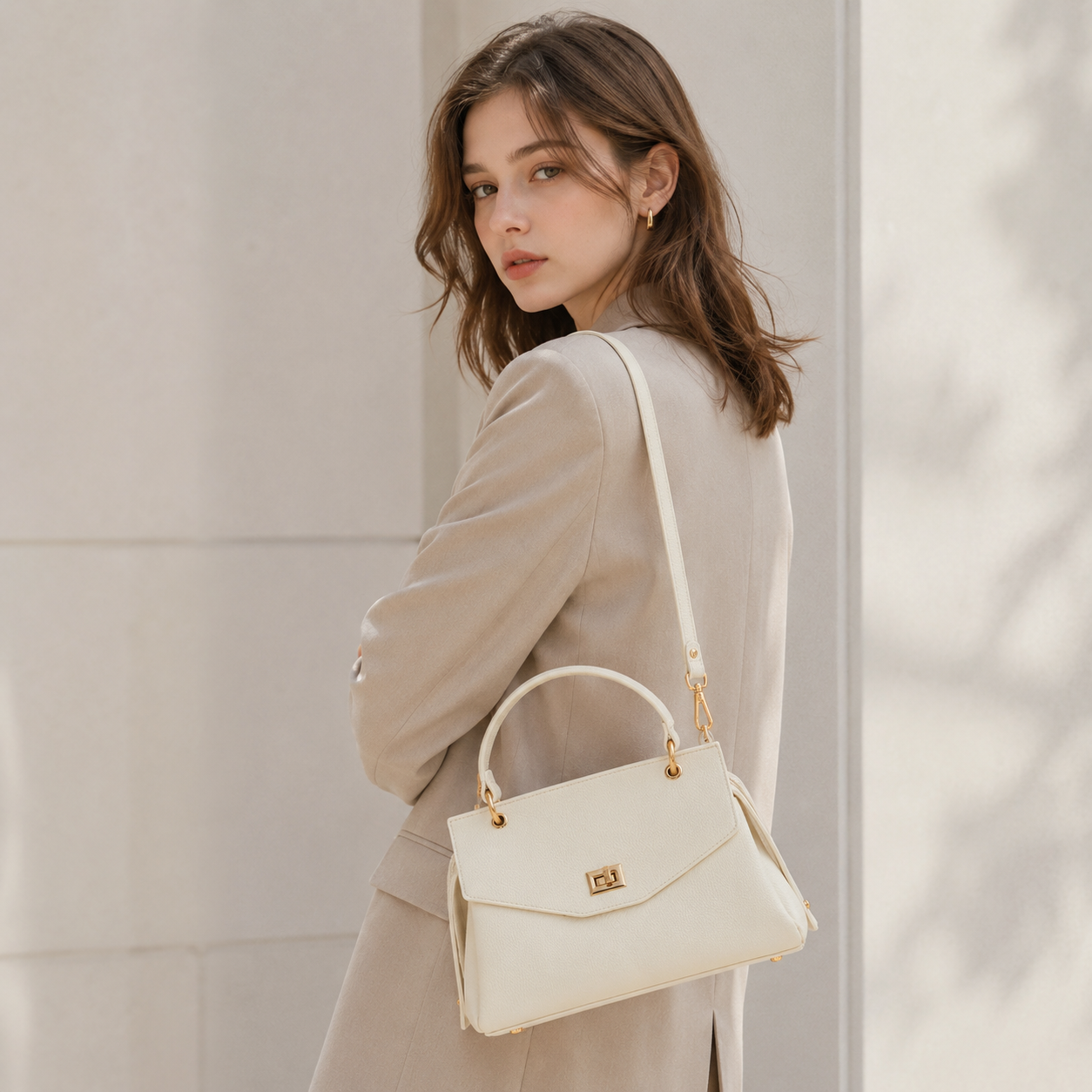 Élan Grace Top Handle Bag CZ193