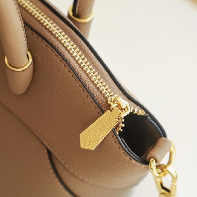 Elegant Lychee-Grain Leather Top Handle Crossbody Bag DW85