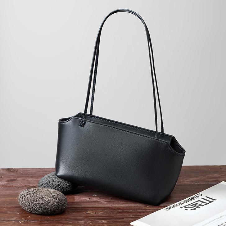 Elise Leather East-West Shoulder Bag ES23