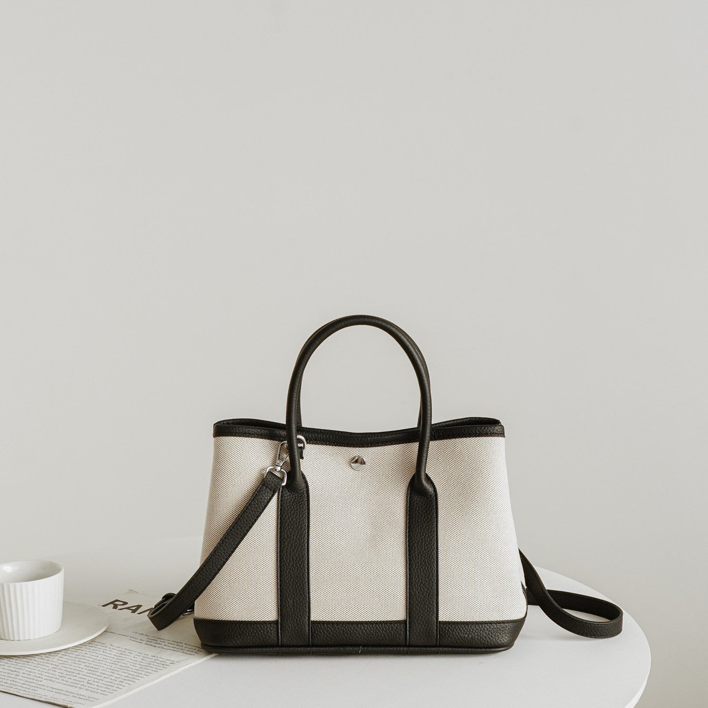 Garden Tote in Canvas and Pebbled Leather DW40