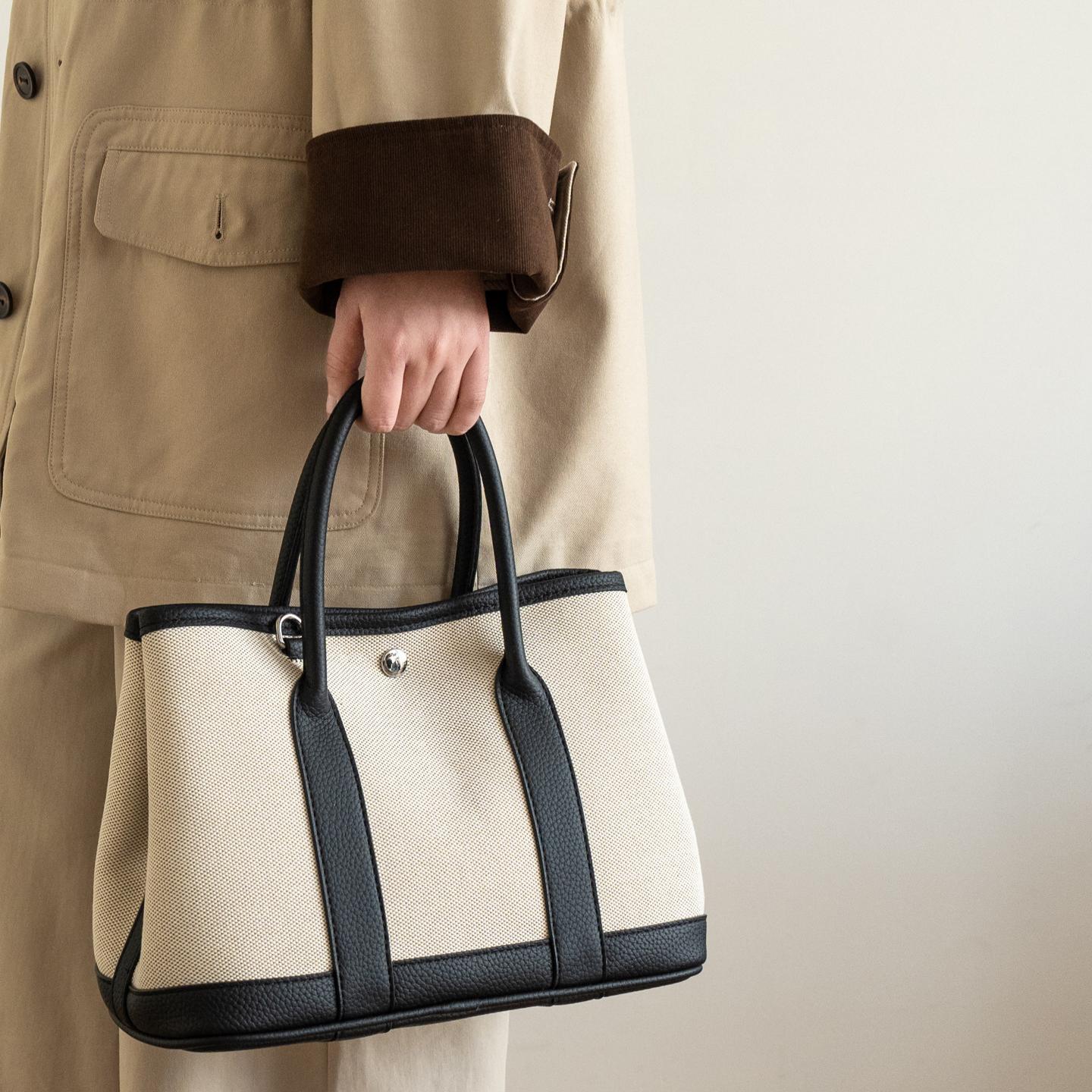 Garden Tote in Canvas and Pebbled Leather DW40