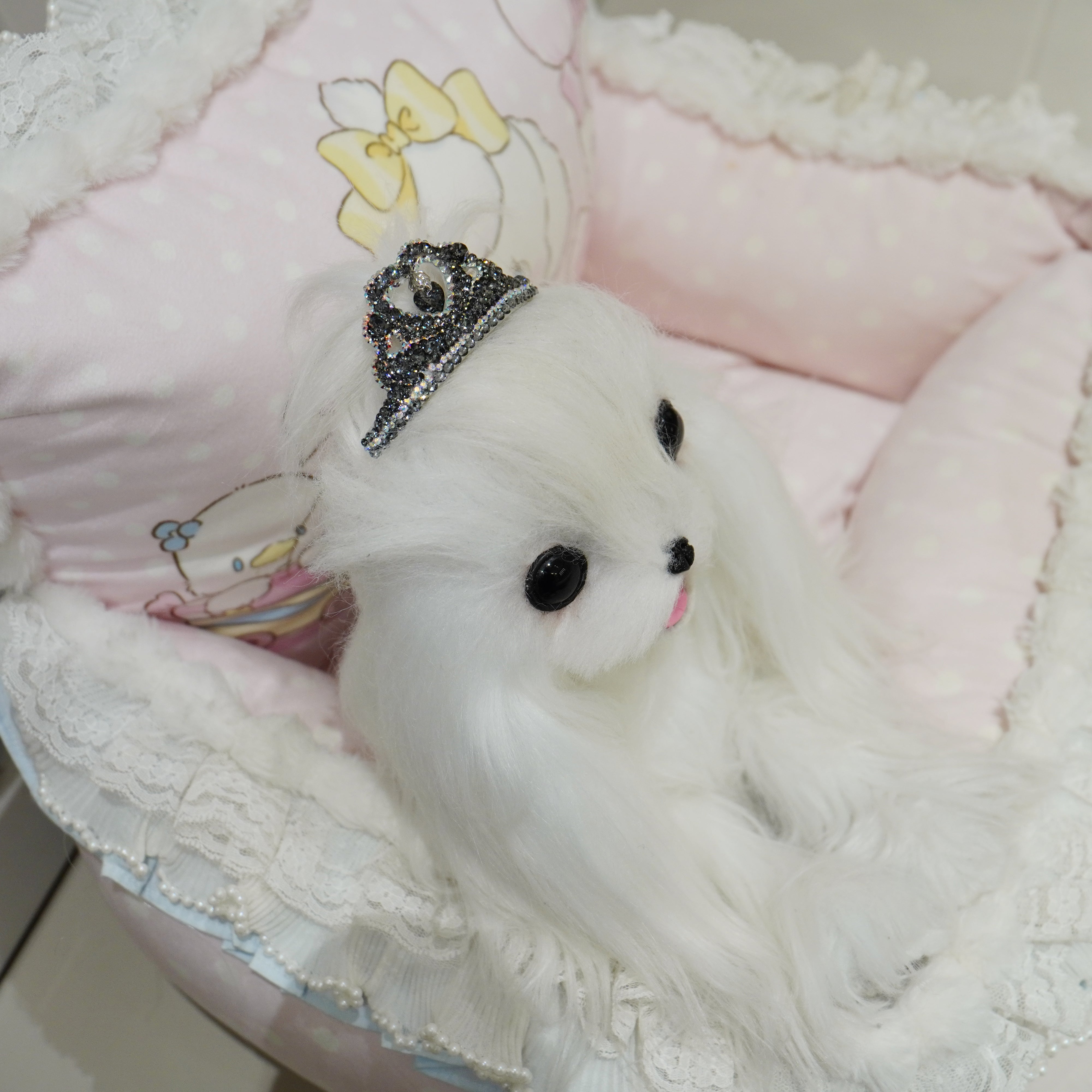 Lunapaw Black Swan Luxe Crystal Crown CRN15