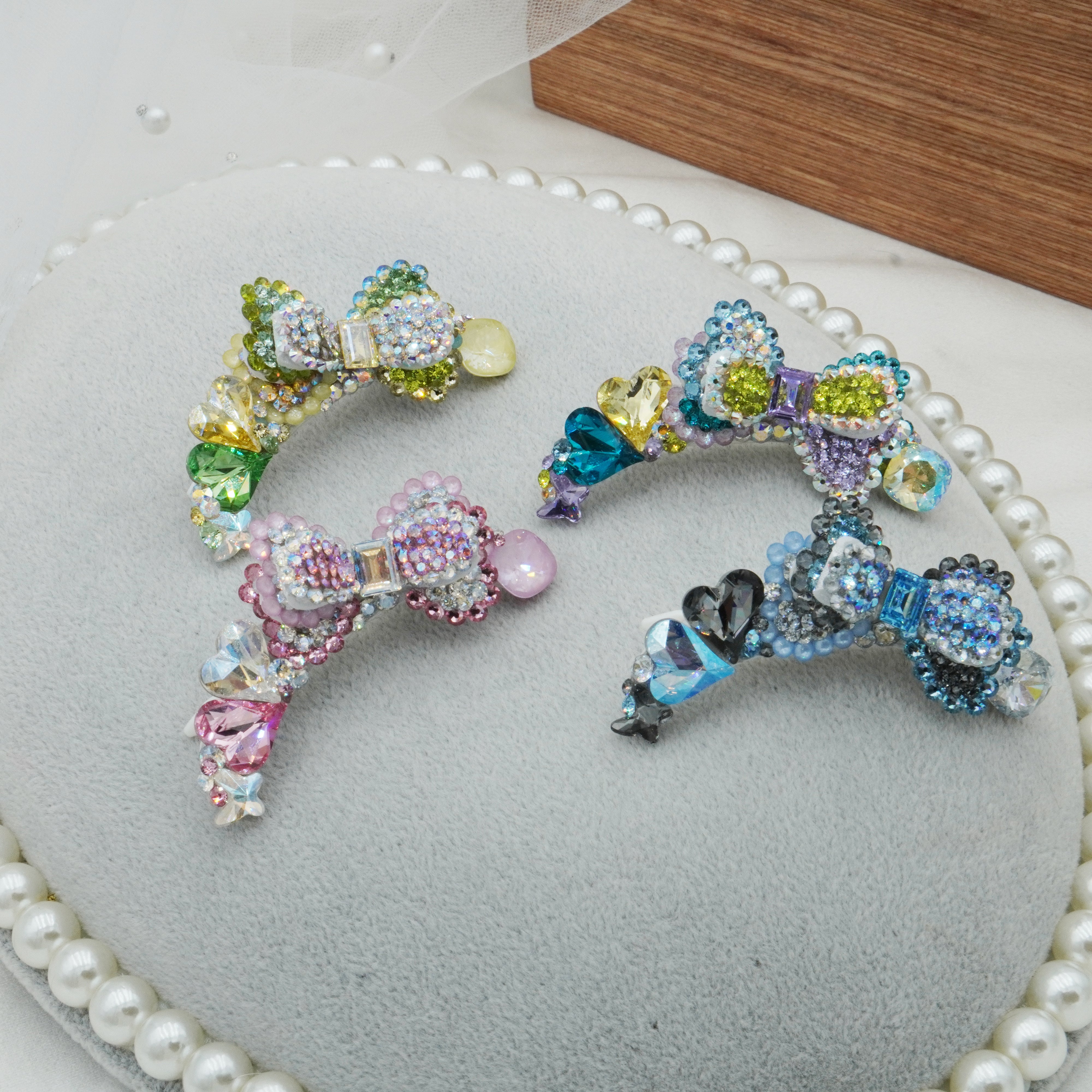 Lunapaw Structured Double-Layer Ribbon Luxury Crystal Headband HB45