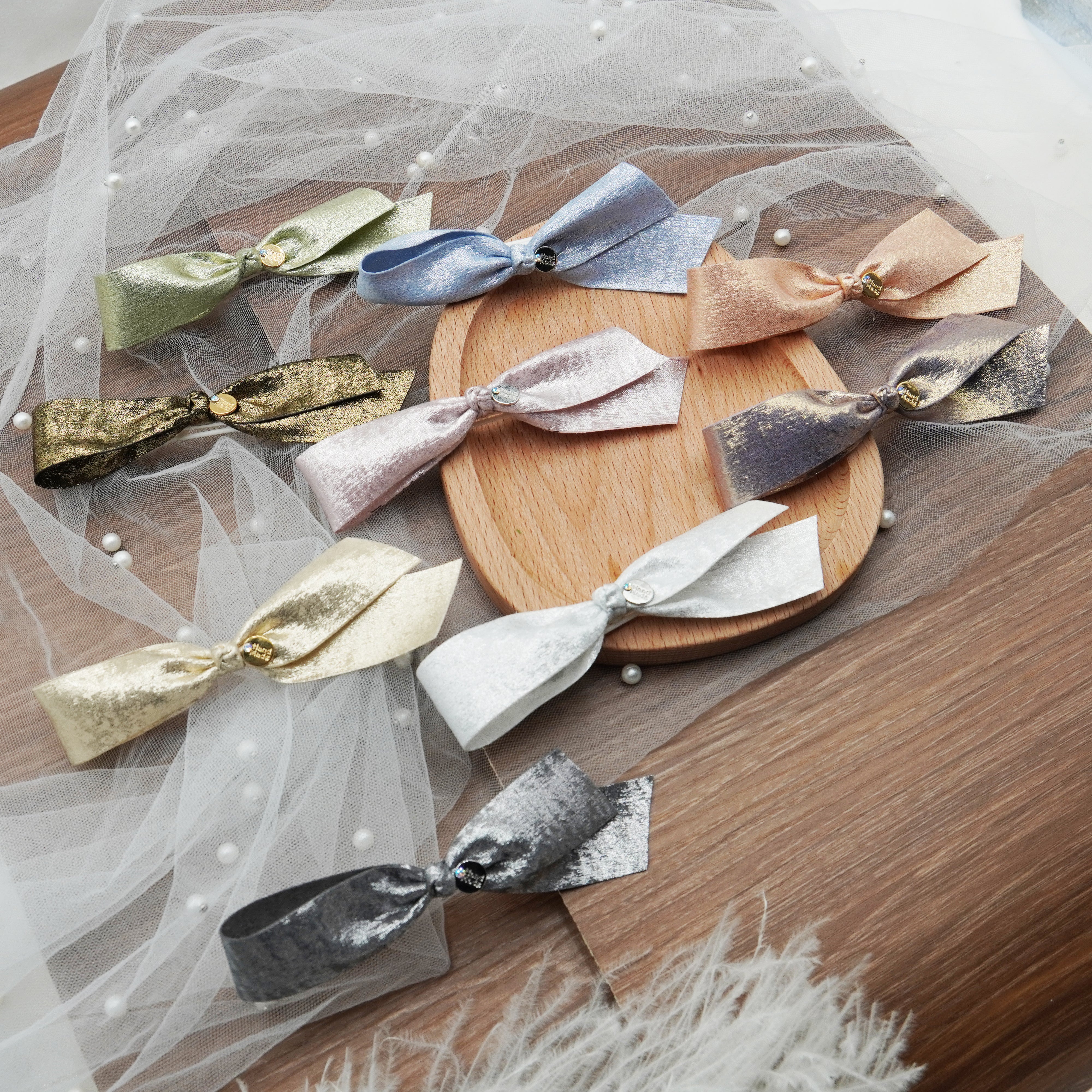 Lunapaw Gold & Silver Foil-Coated Ribbon Streamer Bow Fabric Top Clip TP2020