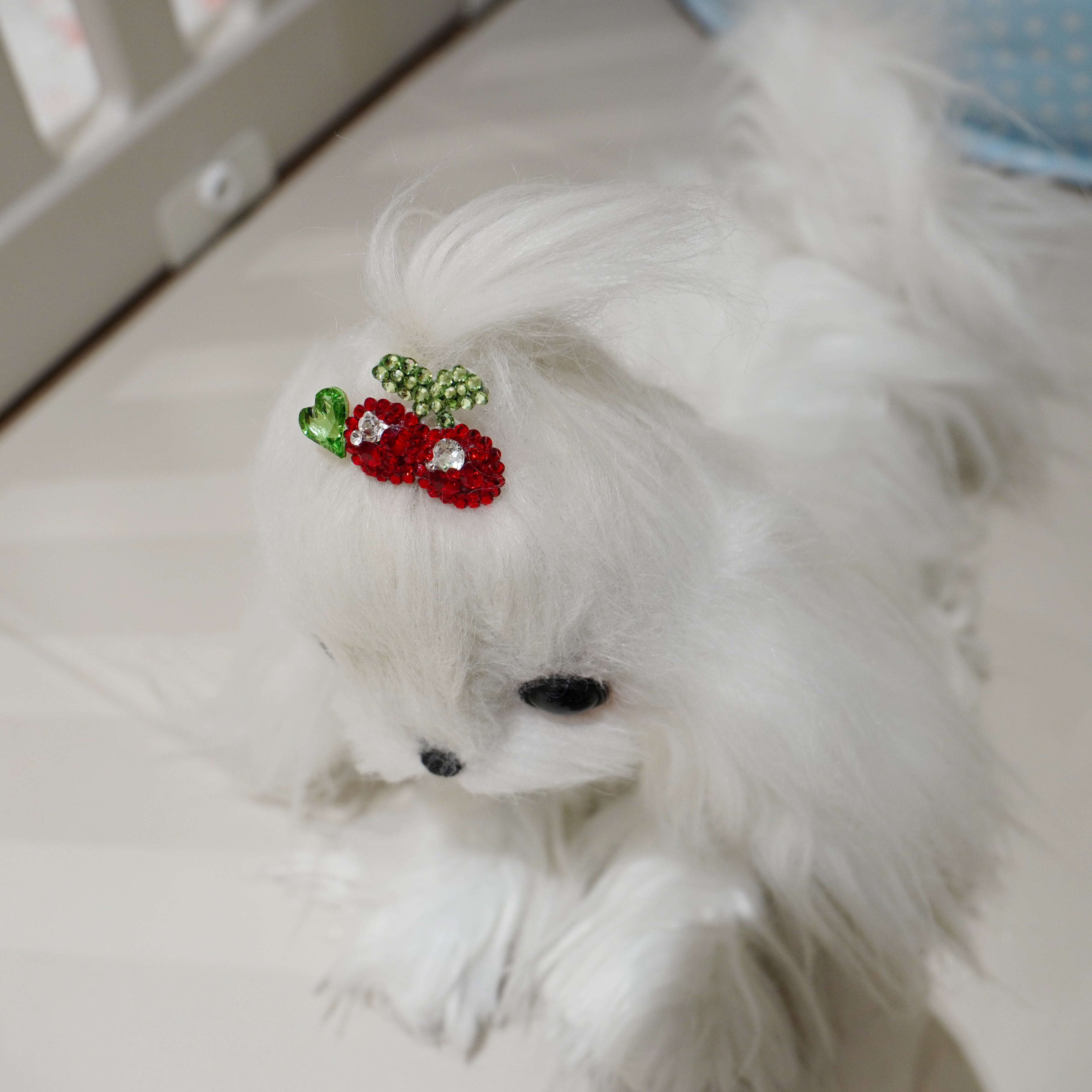 Lunapaw Heart Cherry Luxe Crystal Top Clip TP14