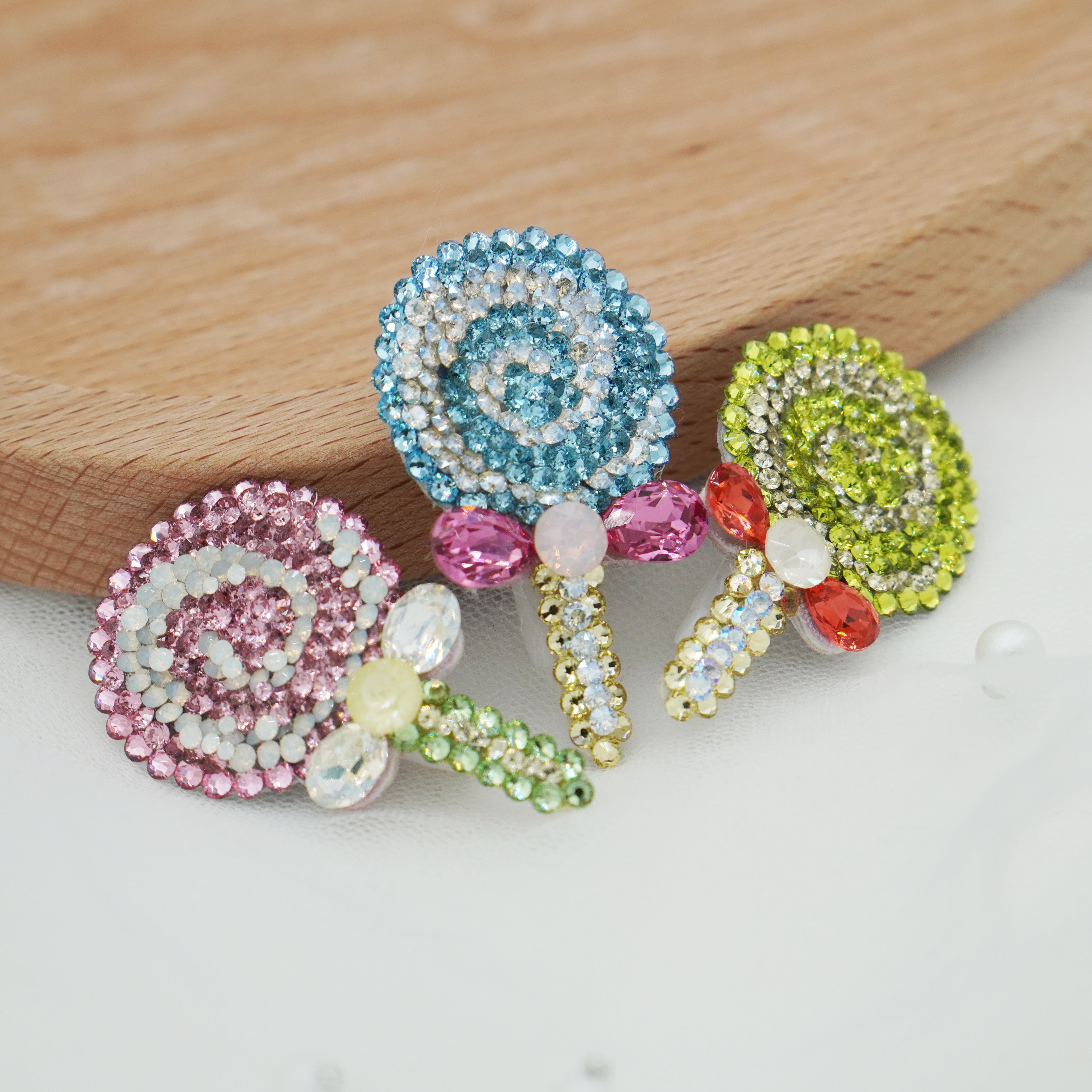 Lunapaw Lollipop Luxury Crystal Top Clip TP28