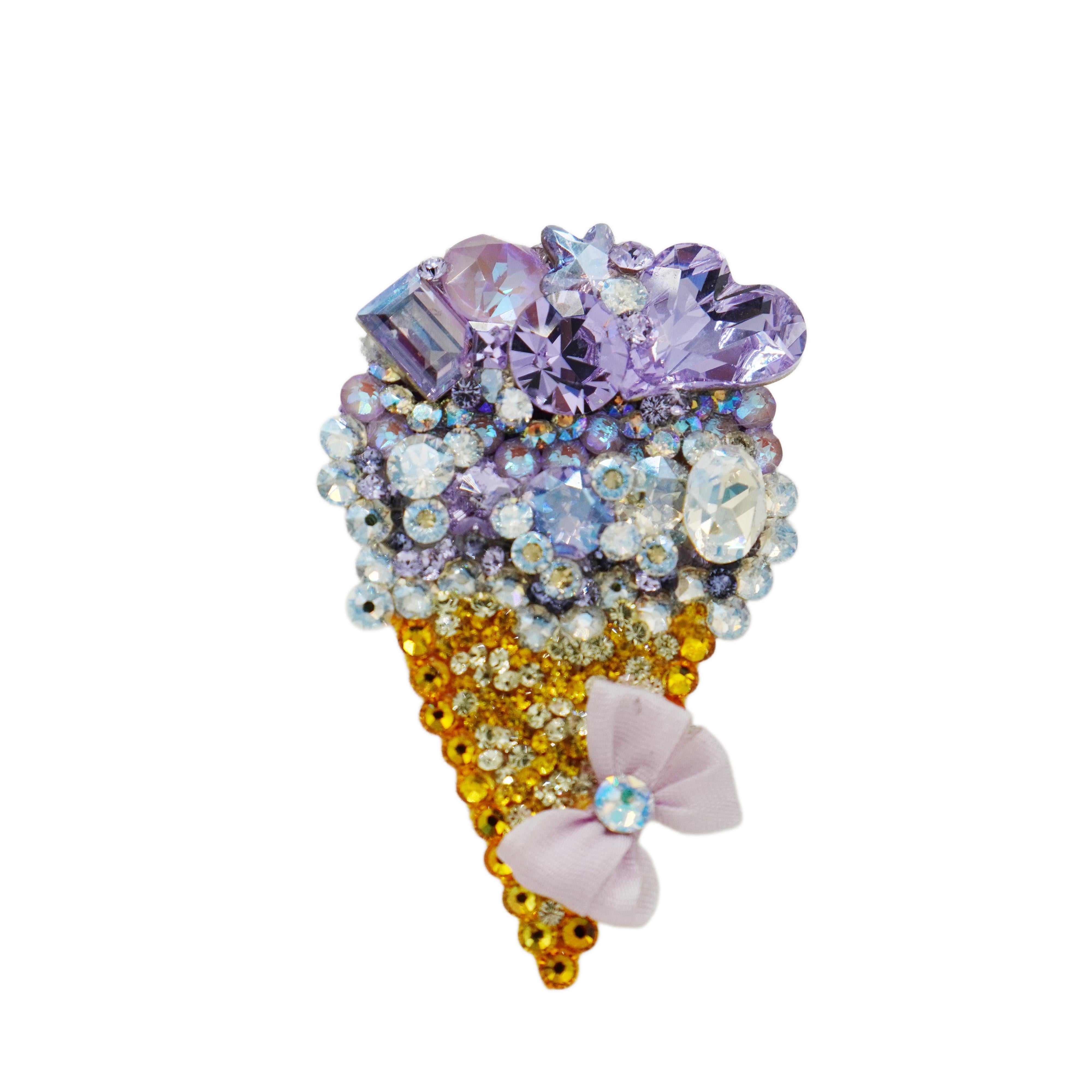 Lunapaw Rock Candy Heart Ice Cream Cone Luxury Crystal Top Clip TP30