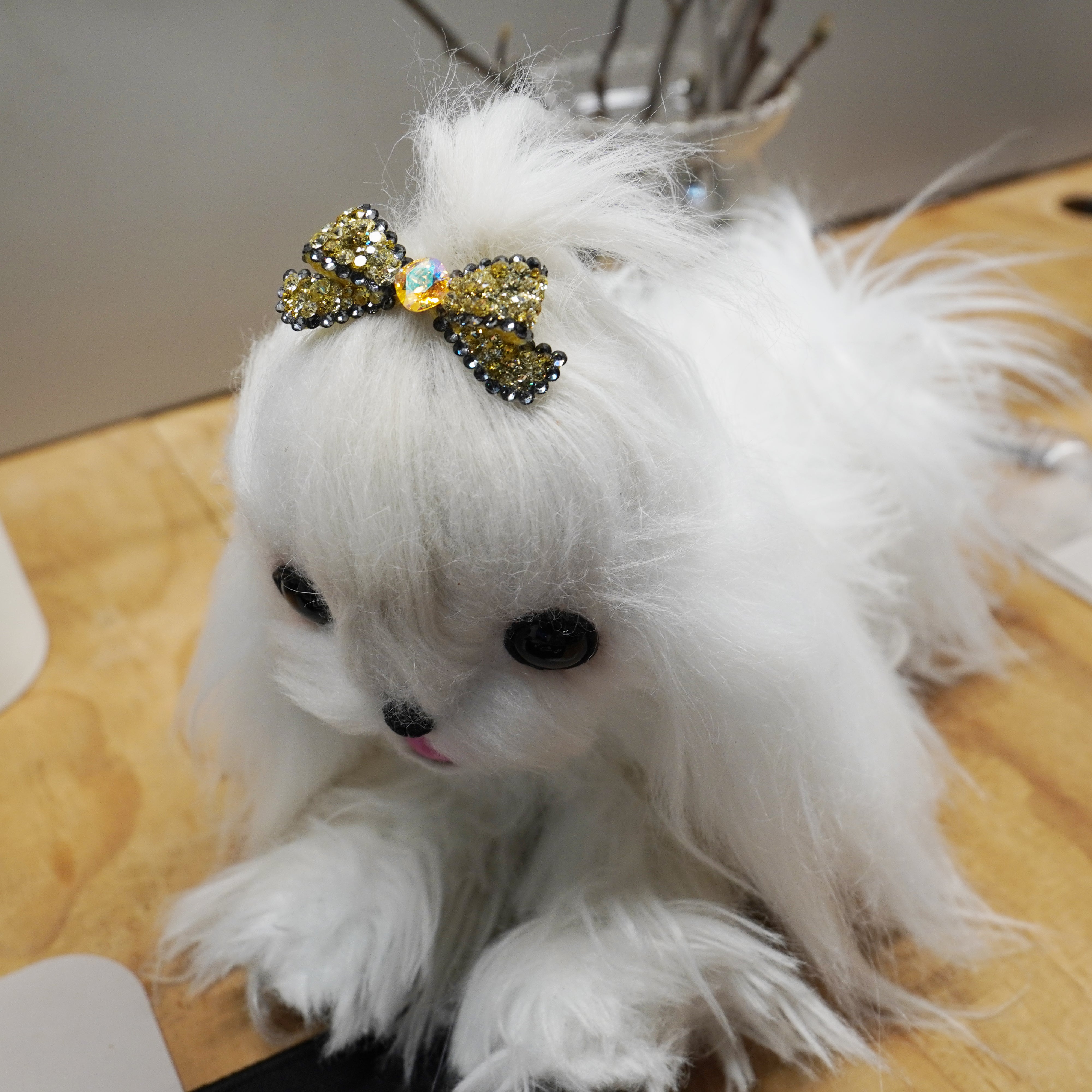 Lunapaw Sculpted 3D Layered Ribbon-Tail Luxury Crystal Top Clip TP32