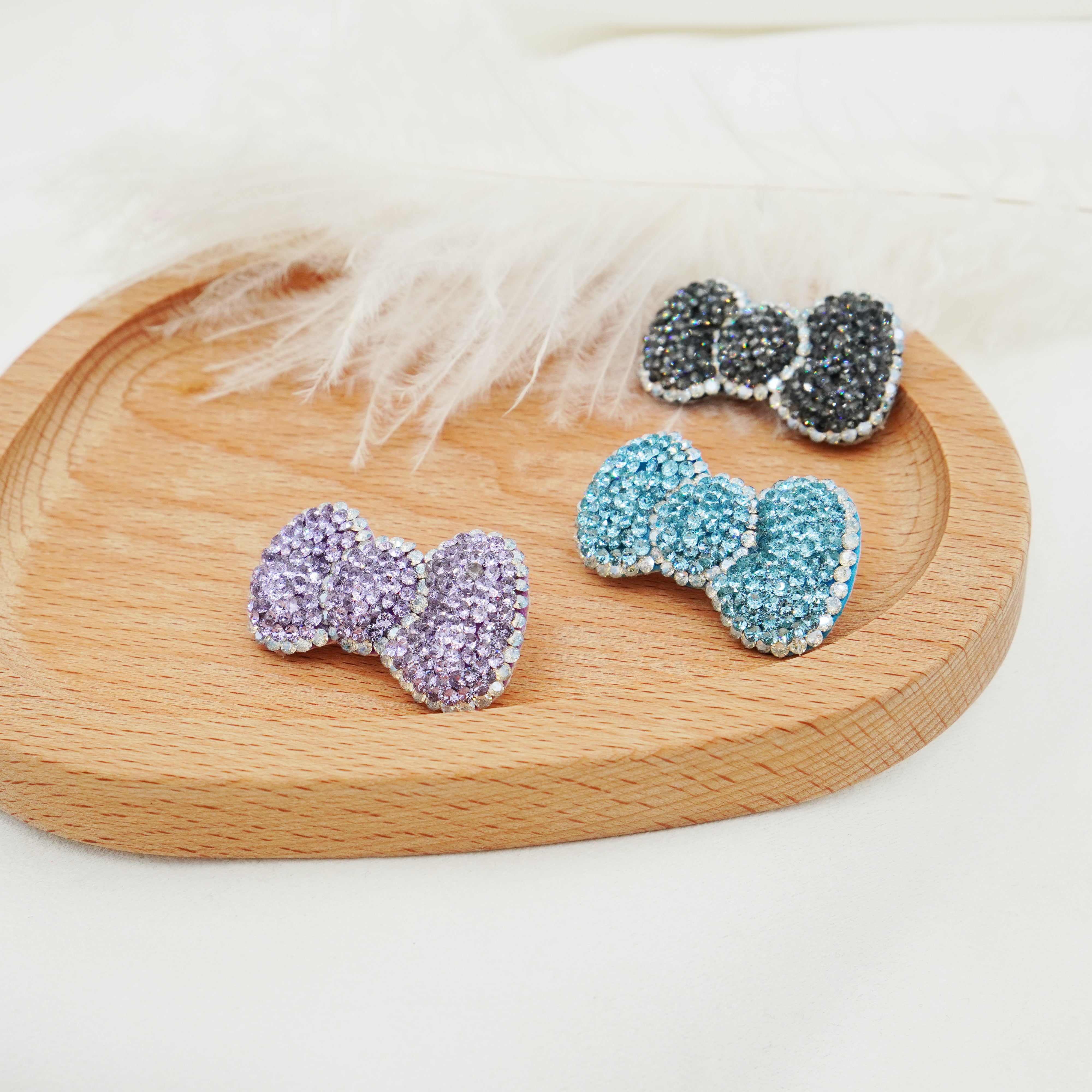 Lunapaw Structured 3D Bow Luxury Crystal Top Clip TP34