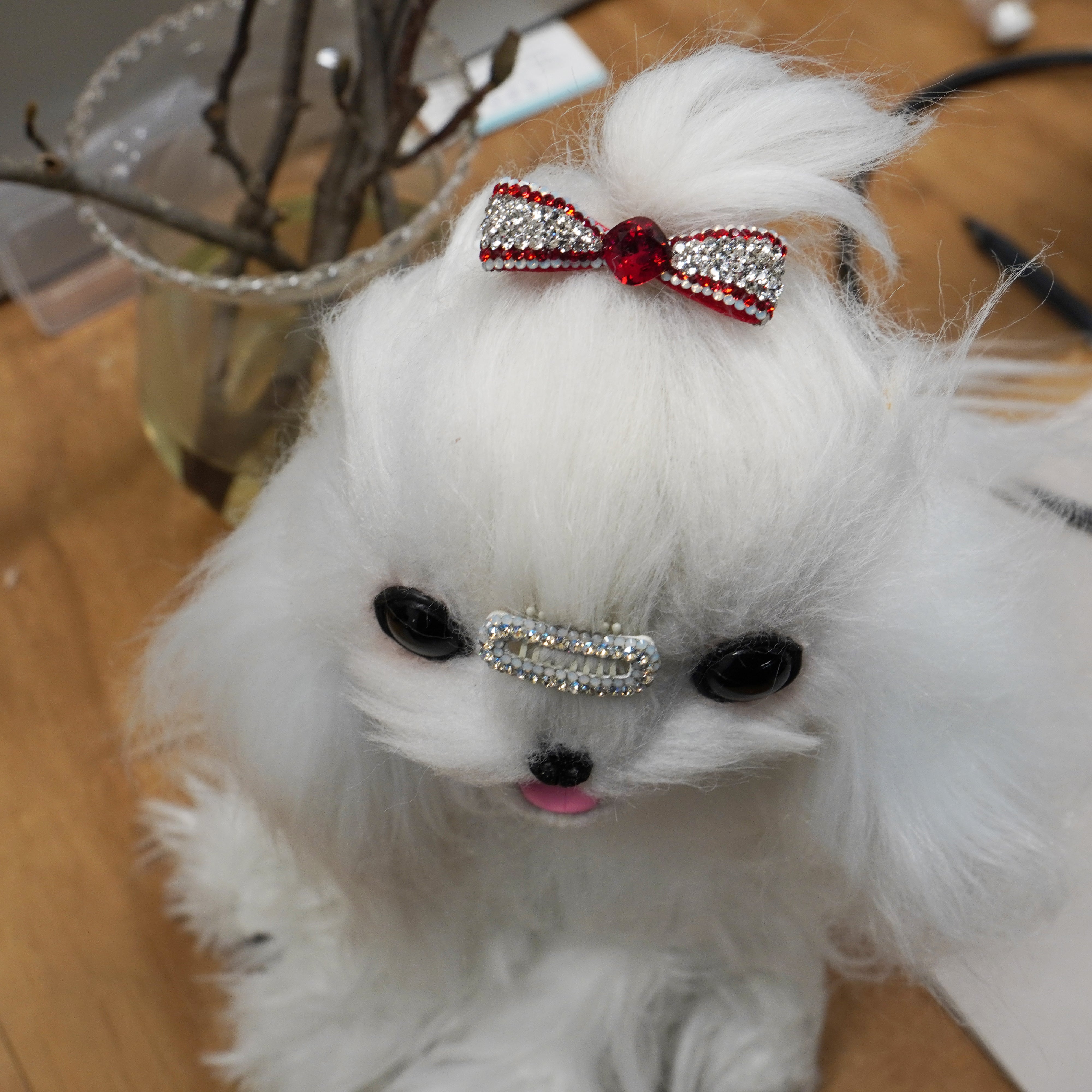 Lunapaw Structured 3D Bow Tie Luxury Crystal Top Clip TP33