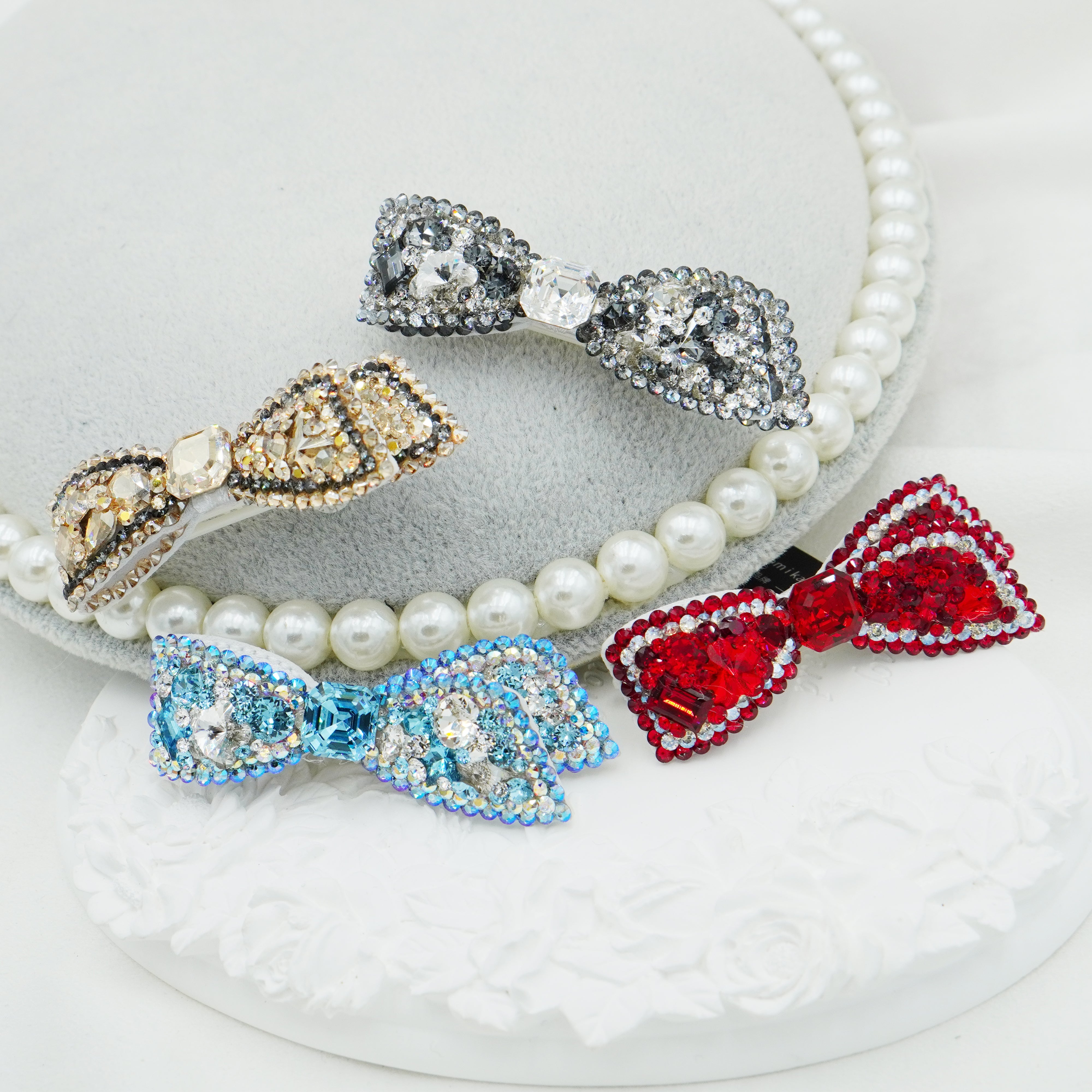 Lunapaw Structured 3D Double-Layer Ribbon Bow Luxury Crystal Top Clip TP31