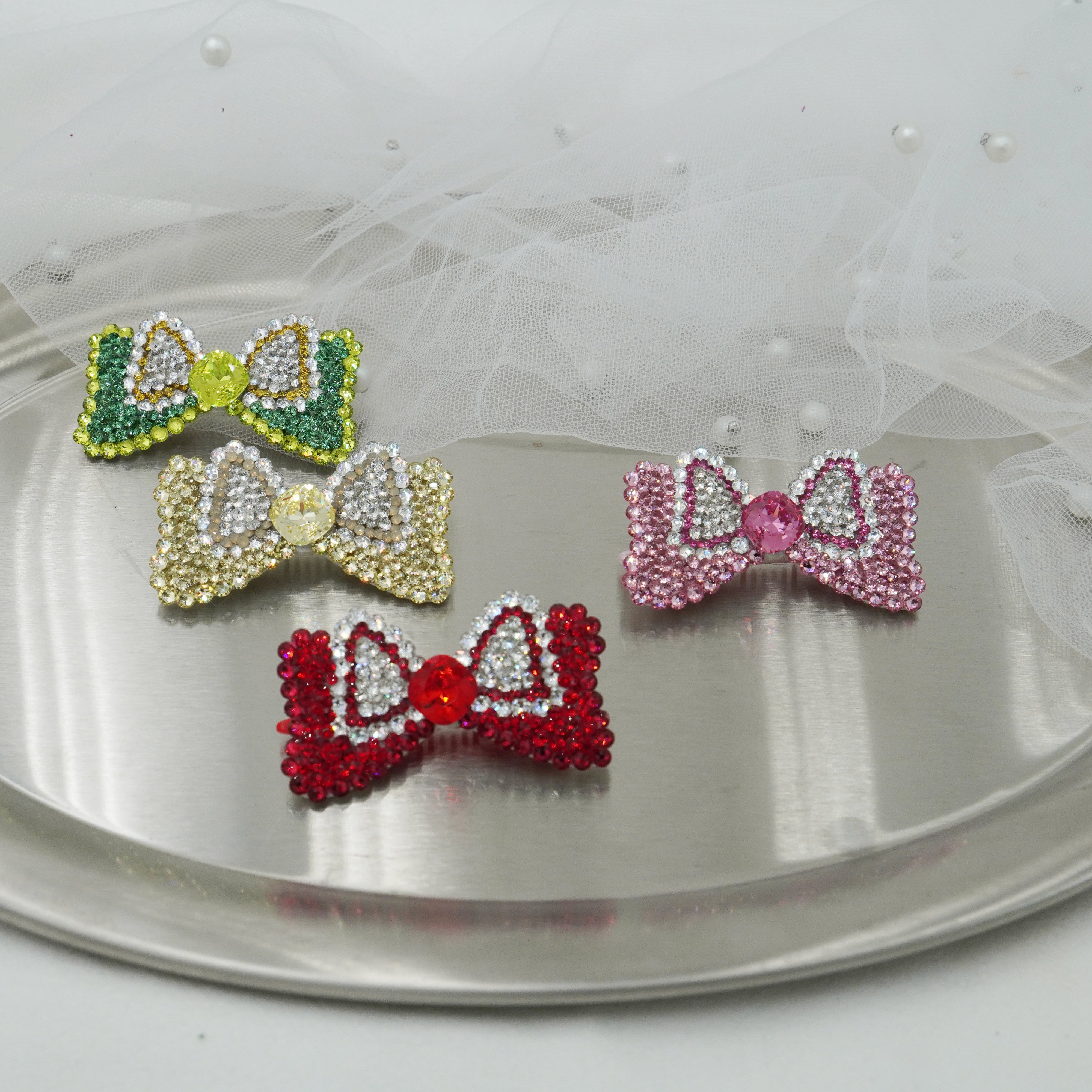 Lunapaw Structured Minnie Bow Luxury Crystal Top Clip TP19