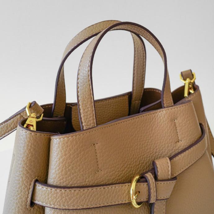 Lychee-Grain Belted Top Handle Bag CJ40