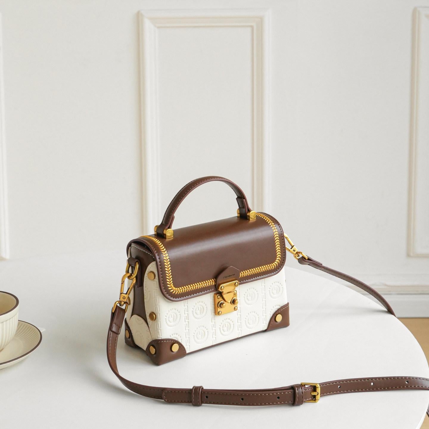 Maison Mini Trunk Bag CZ194
