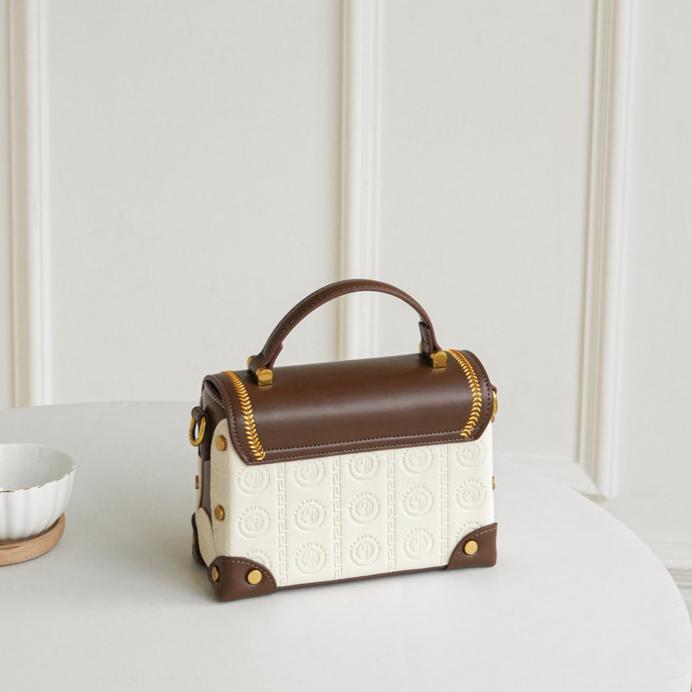 Maison Mini Trunk Bag CZ194