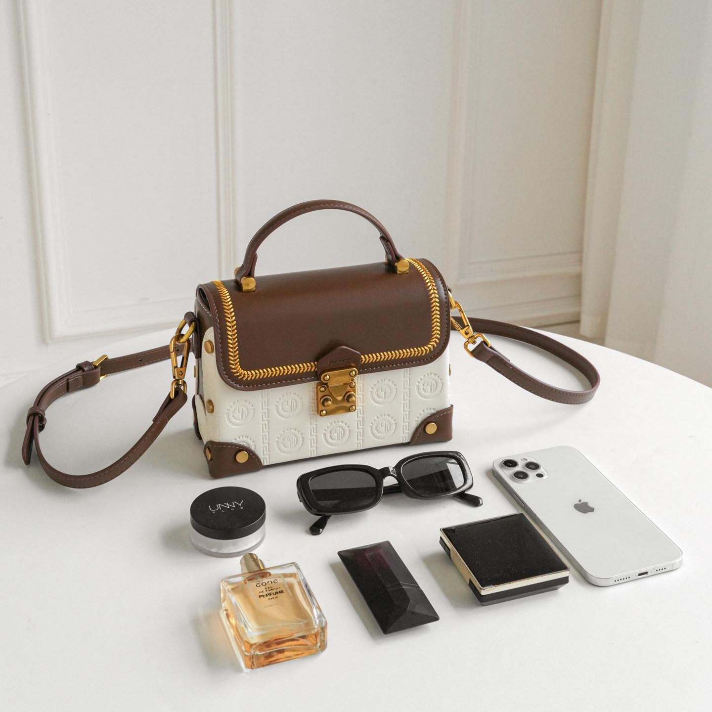 Maison Mini Trunk Bag CZ194