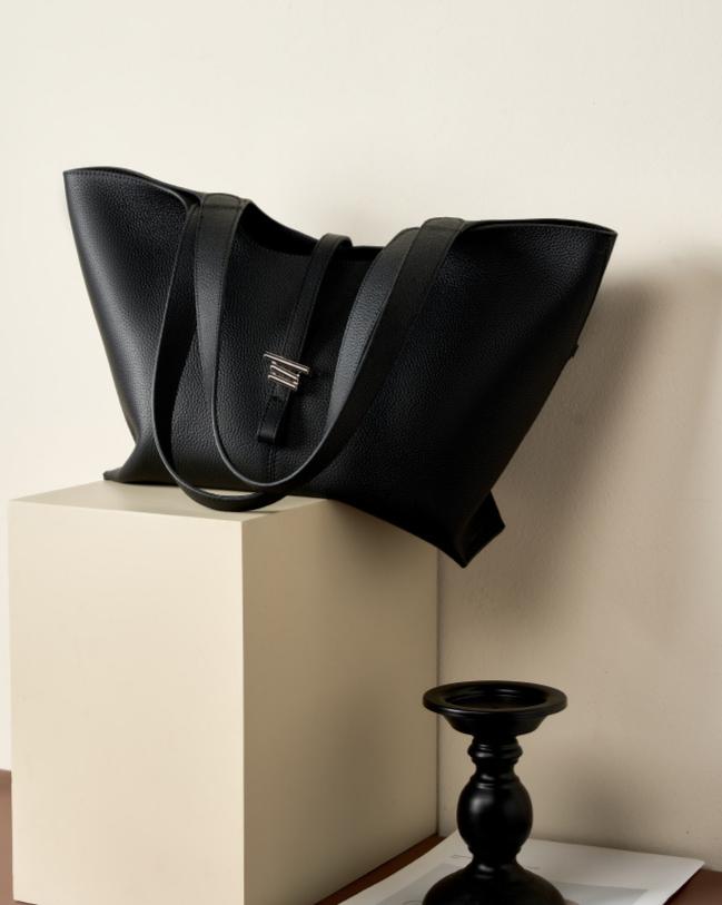Margaux Soft-Grain Leather Tote Bag MT42