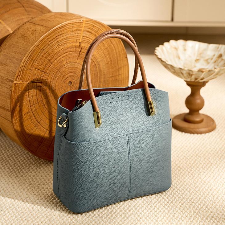 Margot Black Leather Tote Bag CT50