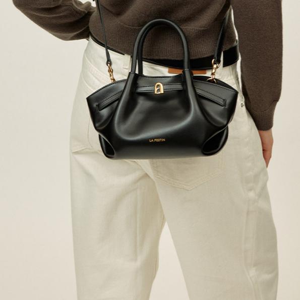 Medium Soft-Grain Top Handle Bag DW20